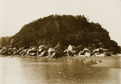 Photo of Brook Islands Group surrounds