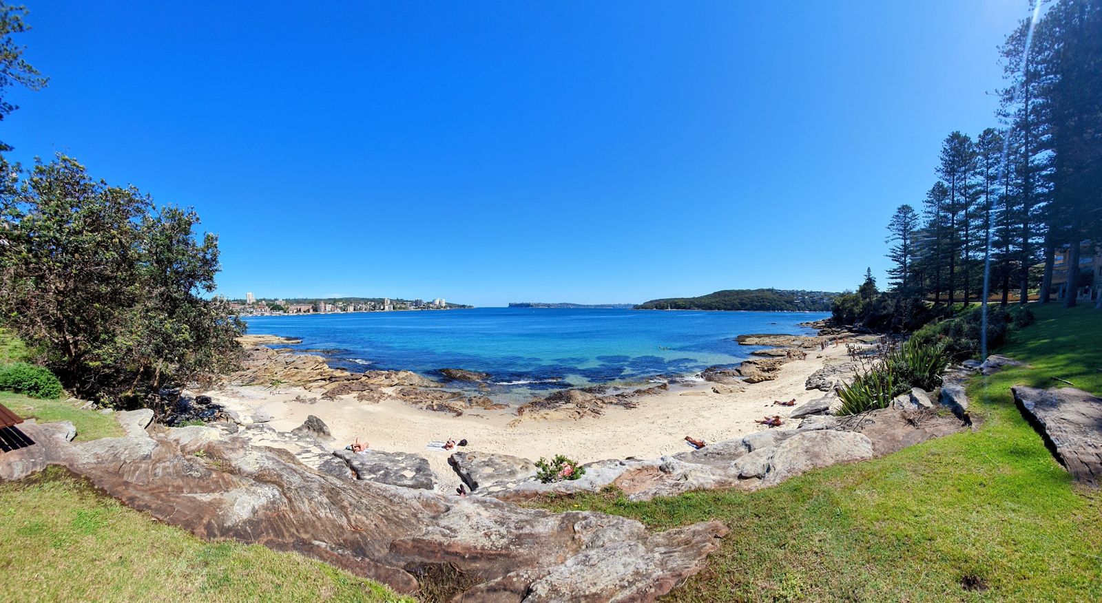 Primary photo of Fairlight (Manly)