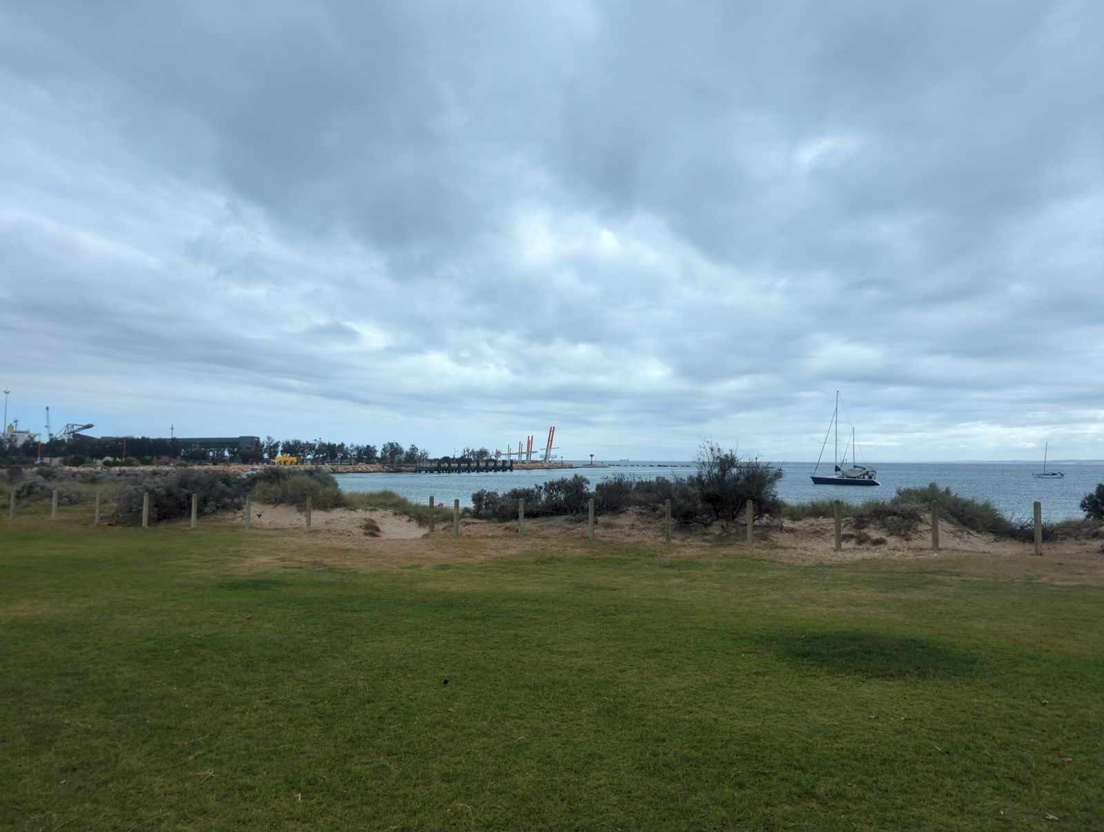Primary photo of Geraldton Jetty / Town Beach