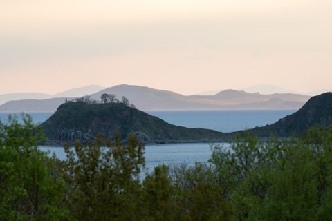 Photo of Idol Bay