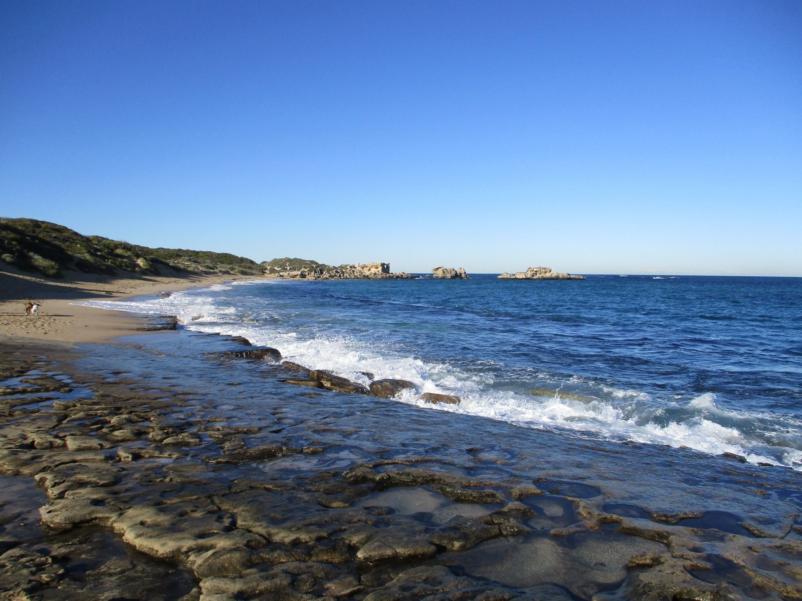 Primary photo of Long Reach Beach (Point Peron shore entry)
