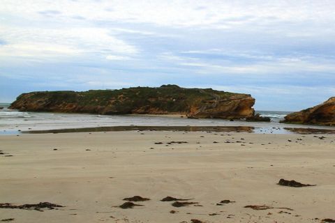 Photo of Middle Island