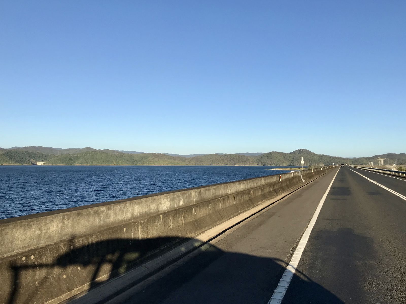 Primary photo of Wivenhoe Dam / Wivenhoe Lake